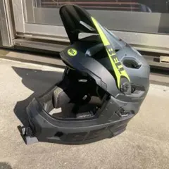 Item thumbnail for item db15f37b-21dc-4c61-a85f-3857f6a8f135