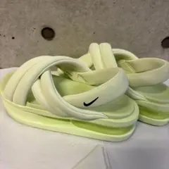 Item thumbnail for item c78ee5b8-1e66-4fd8-869f-fd9f8b126523