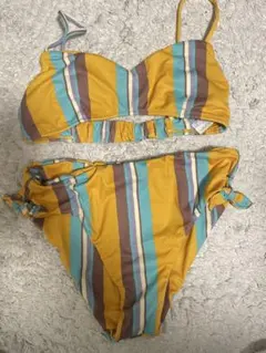 Item thumbnail for item f133876a-aad4-4d9d-9ab8-b8d1afdb868e