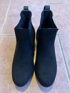 ショートブーツ　23cm