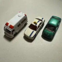 ジャンク品　トミカ ミニカー 3台セット