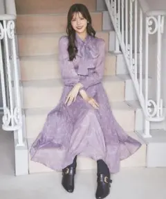 tocco closet リボン付きリボンプリントシャーリングプリーツワンピース