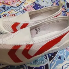 上履きシューズ１６センチ新品