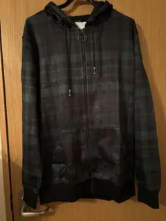 NieRclothing パーカー