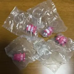 クレヨンしんちゃん サンリオ ガチャガチャ