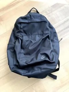 【送料込】NIKE リュック　デイバック　ブラック