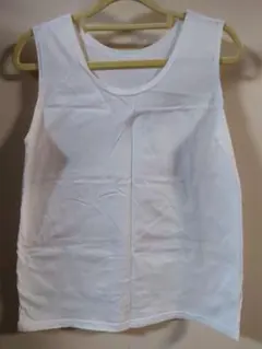 М〜Lサイズ　2枚組セット　タンクトップ　ホワイト&水色　綿　バラ売り不可