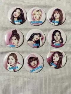 「#TWICE」復刻デザイン缶バッジ 全メンバーセット(全9種)