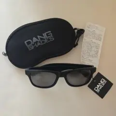 本日限定　DANG SHADES ブラック サングラス ケース付きのサムネイル
