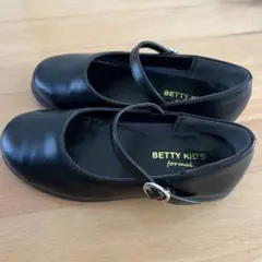 ブラックフォーマルシューズ 20cm 女の子靴　冠婚葬祭　入学式　卒園式　発表会