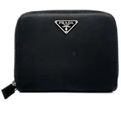 PRADA 二つ折り財布　ナイロン　三角プレート　シルバー　ブラック