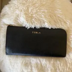 【美品】FURLA 紺　長財布