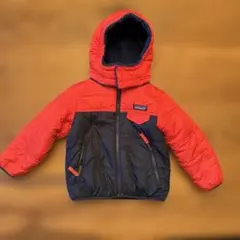 patagonia フード付きリバーシブルダウン 赤/紺 90-100㎝