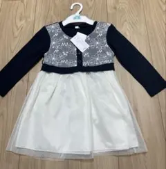 送料込！　タグつき！新品・未使用！　ベビー・キッズ　花柄刺繍 ワンピース 95