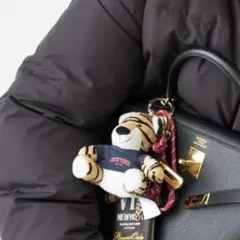 Item thumbnail for item f7bfadc8-d054-4409-b590-fe28c579ecf4