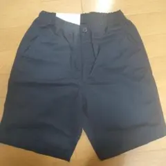 140　イージーショートパンツ　ユニクロ　ネイビー ハーフパンツ サイズ140