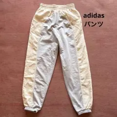 adidas Originals パンツのサムネイル