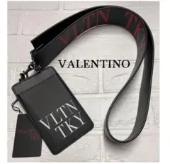 Valentino Garavani スマートフォンケース スマホポーチ❤︎のサムネイル