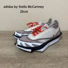 adidas by Stella McCartney アースライト 2.0のサムネイル