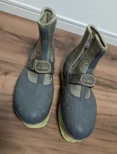 Item thumbnail for item 7d379edf-8a97-4981-9cbb-8759b27c1563