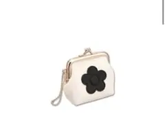 【新品未使用】MARY QUANT がま口ミニ財布　マリークワント　ウォレット