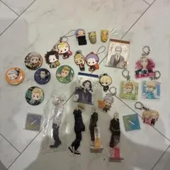 東京リベンジャーズ キーホルダー 、バッジ、アクスタセット