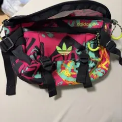 adidas】リタ・オラ限定コラボ 総柄ミニショルダーバッグ 完売品 美品 