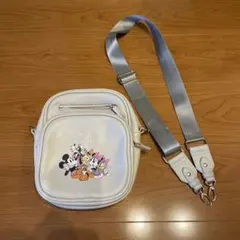 アコモデ　ディズニーショルダーバッグ　ライトグレー