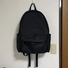 無印良品　肩の負担を軽くする　撥水リュックサック　ブラック
