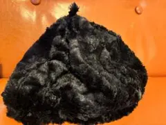 黒いファー ベレー帽