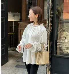 みみきゃん様専用★fitmore カットワークレースドルマンブラウス