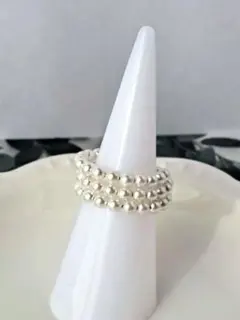 貝パール3連リング　形状記憶ワイヤー　ハンドメイド