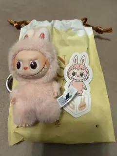 POP MART PIN FOR LOVE (G) ラブブ