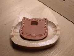 A7-1ライトブラウン 猫型キーカバー小 - メルカリ