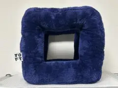 TOFT キューブ ネイビー クッション