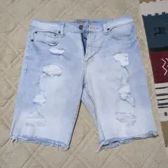 AMERICAN EAGLE ライトブルーデニムショートパンツ