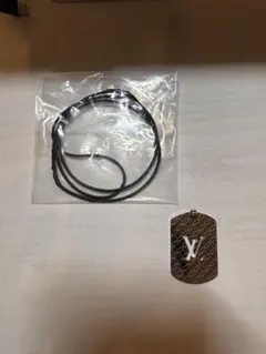 Louis Vuitton ルイ・ヴィトン ネックレス ロゴ プレート 美品のサムネイル