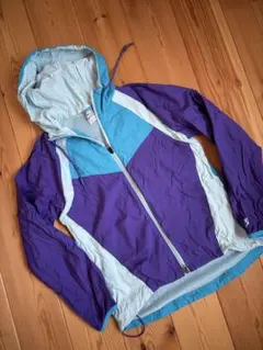 Nike ウィンドブレーカー☺︎