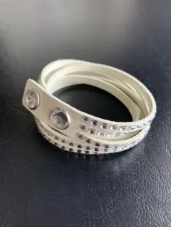 スワロフスキー レザーブレスレット