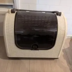 Item thumbnail for item 12d67064-32b0-4001-878a-0e3e2e002536