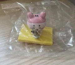 ちいかわ×松屋　オリジナルフィギュア　鬼辛カレー　カニ