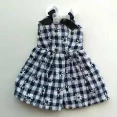 Item thumbnail for item 27411575-cca1-453c-bf8d-ed42d9ec733e