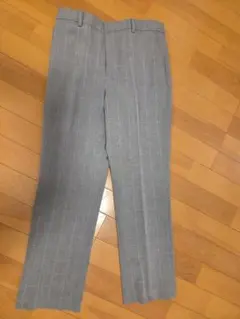 UNIQLO グレースラックス Lサイズ