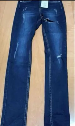 Item thumbnail for item f7c23547-3edb-4d90-ba8b-6907e44c35b8