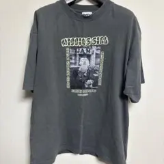 9090 Missing Girl Tシャツ ダークグレー