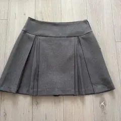 Hether グレー プリーツスカート インナーパンツ付きのサムネイル