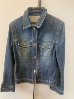 Item thumbnail for item 1f9bec2b-ae2b-4c74-bea6-ef066c51fb0d