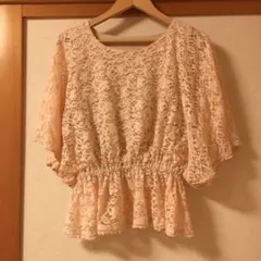 花柄レースブラウス