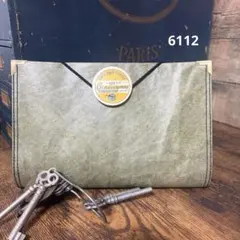 Item thumbnail for item 3993e88d-82b4-41ea-9cca-ed1b8bfd8b50