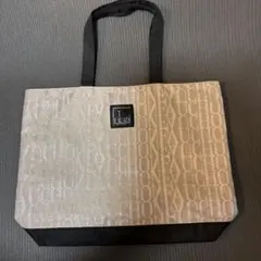 ロゴ入りベージュと黒のトートバック　フォション
